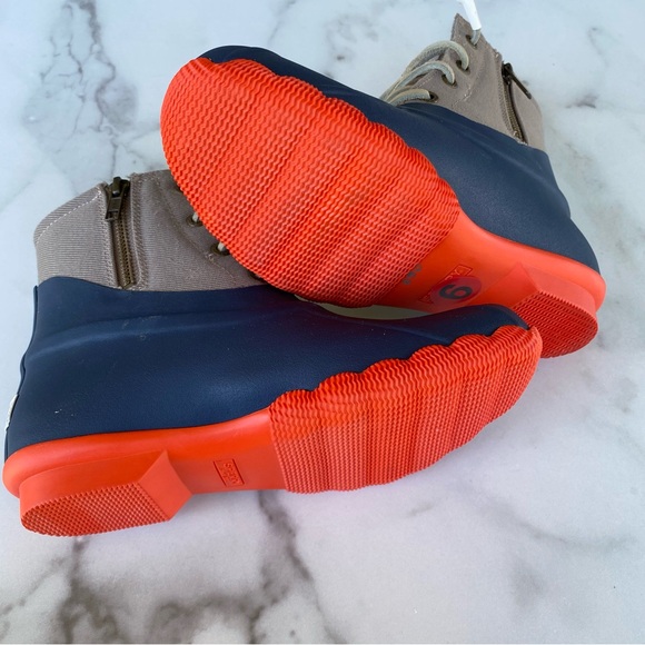 SPERRY Tan Navy Orange Saltwater Waterproof Canvas Duck Boots Microfleece Lining - Picture 2 of 5